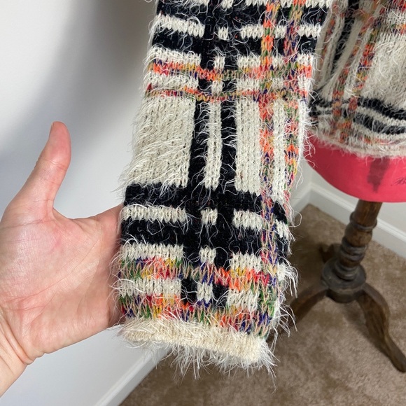 Mono B Fuzzy Sweater (M) - Picture 5 of 8